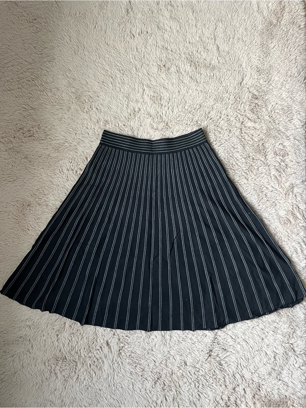 L Max Studio Women’s A Line Black Midi Skirt with White Pinstripes Formal Winter